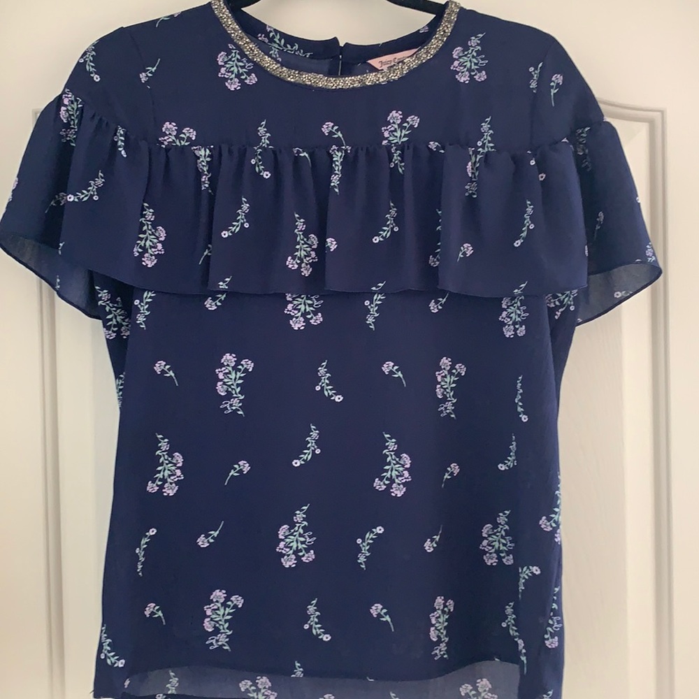 Juicy couture short sleeve ruffled blouse